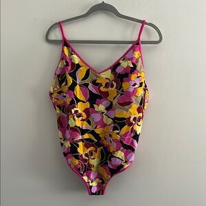 🛍️ Endless Waves, Woman’s Junior Size XL (15-17) One Piece Swimwear 🩱 swimsuit